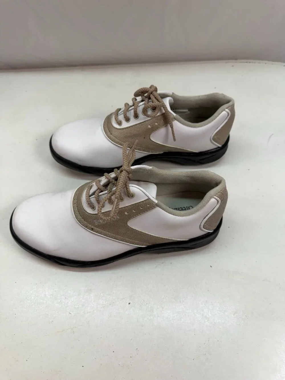 FootJoy GreenJoys Women’s Golf Shoes White/Tan Size 6.5M – Softspikes